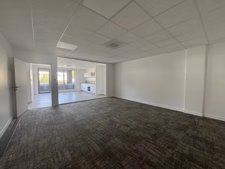 vente locaux professionnels 215 m² à argonay (74370)  989 436 €
