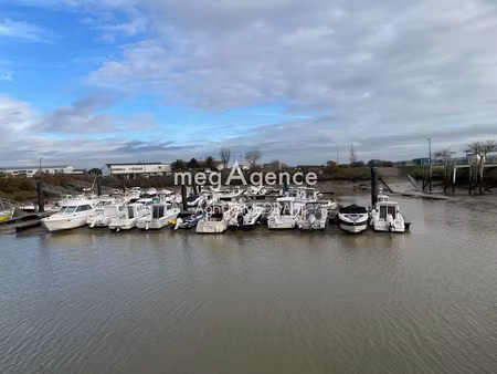 vente terrain 765 m² à meschers-sur-gironde (17132)  289 000 €