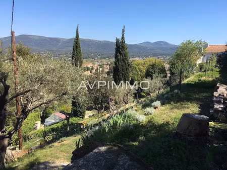 vente terrain 1400 m² à le beausset (83330)  350 000 €