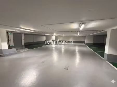 vente parking à paris 7ème (75007)  80 000 €