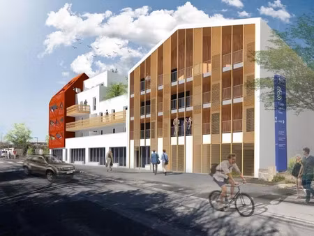 location locaux professionnels 171 m² à lagord (17140)  2 500 €