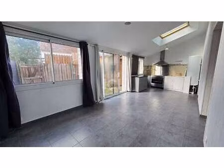 vente maison à saint-brevin-les-pins (44250) : à vendre / 55m² saint-brevin-les-pins