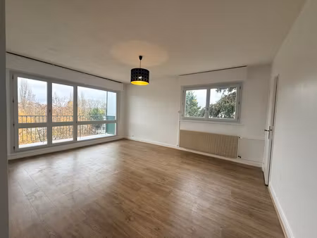3 pièces proche centre ville arpajon