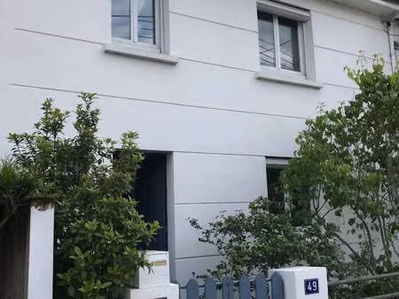 location maison à nantes saint-donatien (44000) : à louer / 84m² nantes saint-donatien