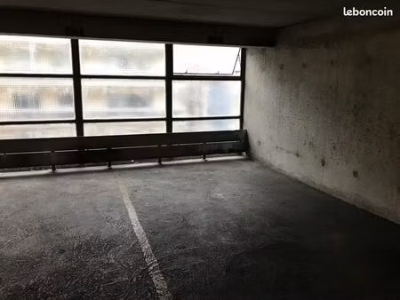 foch - grand parking