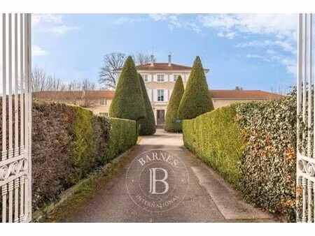 maison de 10 pièces de luxe en vente à feyzin  auvergne-rhône-alpes