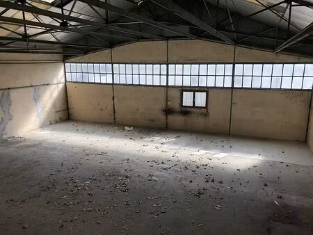 location local d'activités marseille 15ème (13015) 450 m²