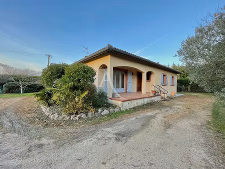 location maison 4 pièces 118m²