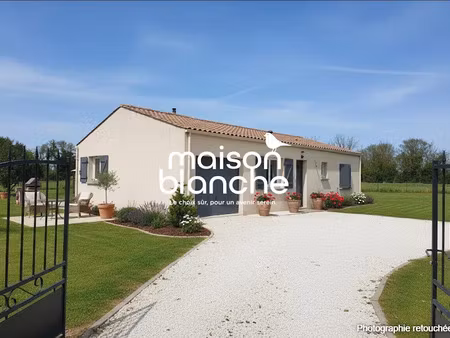 vente maison 4 pièces 75.78 m² à annezay (17380)  172 000 €