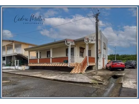 maison 6 chambres au bourg du françois
