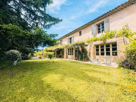 maison de luxe à vendre à noves : 495 000 € | 400m²