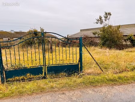 terrain de loisirs  1450 m² clôturer accès avec portail