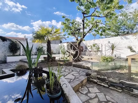 vente maison 7 pièces 200 m² à la romagne (49740)  225 000 €