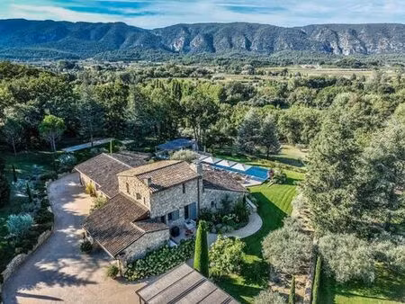 maison de 5 chambres de luxe en location oppède le vieux  france