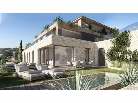 achat : maison (13260)