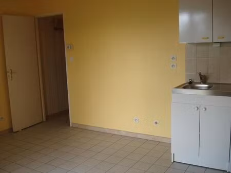 location appartement 1 pièce 23 m² à beaune (21200)