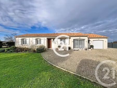 maison à vendre - 5 pièces - 115 m2 - gimeux - 16 - poitou-charentes