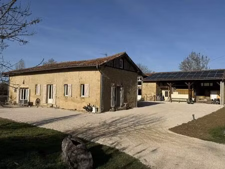 corps de ferme en u de 1700