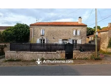 maison en pierre à 5 min d'aulnay