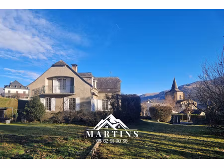 saint-savin - très belle propriété sur plus de 1500m2 de ter