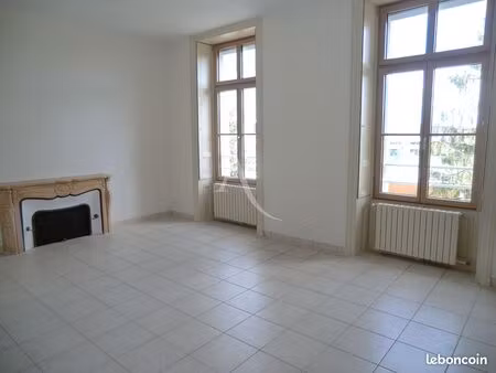 appartement 2 pièces 57 m²