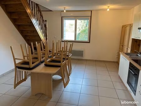 puisieux et clanlieu - f2 à louer