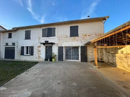 maison pierre rénovée  charme  piscinable.