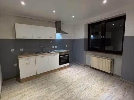 duplex 4 pièces - 98 m2 - loyer+charges inclus