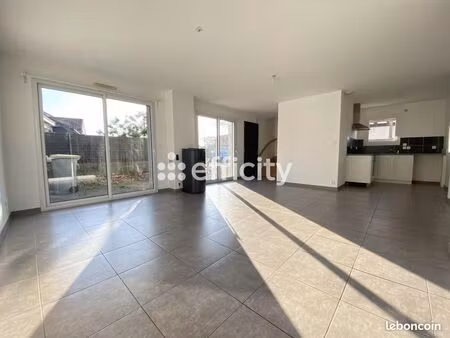 maison 4 pièces 81 m²