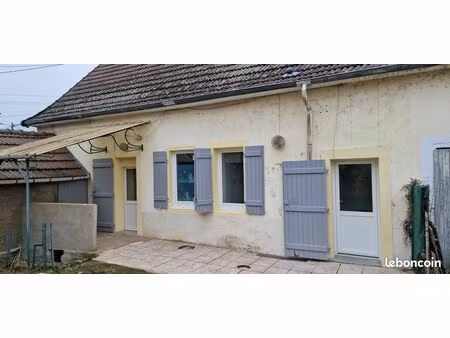 f2 bis : 47m² rdc + cave + jardin