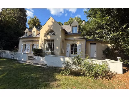 location maison  m² t-7 à soisy-sur-seine  2 990 €