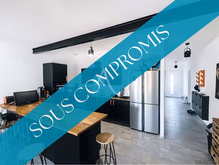 appartement 3 pièces avec terrasse  cour et garage