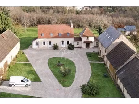 maison de 14 pièces de luxe en vente à dompierre-sur-besbre  auvergne-rhône-alpes