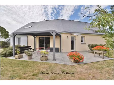 annonce vente maison 7 pièces de 130m2 à sainte suzanne et chammes (53270) - paruvendu.fr 