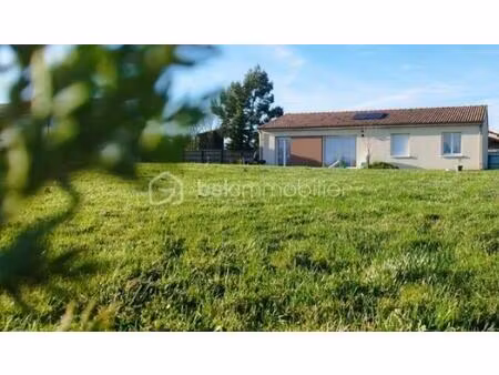 maison traditionnelle de 104 84 m² à caumont-sur-garonne