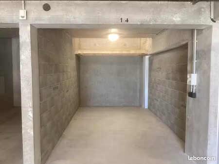 parking intérieur - domancy - résidence sécurisée