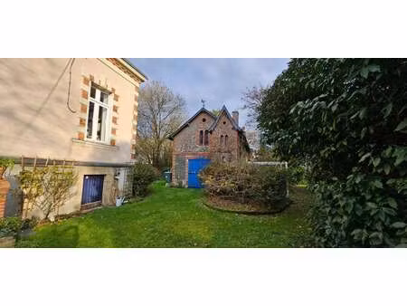 vente maison à nort-sur-erdre (44390) : à vendre / 483m² nort-sur-erdre