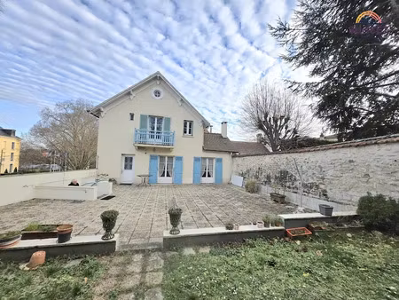 vente maison 6 pièces 129.31 m² à marly-le-roi (78160)  645 000 €