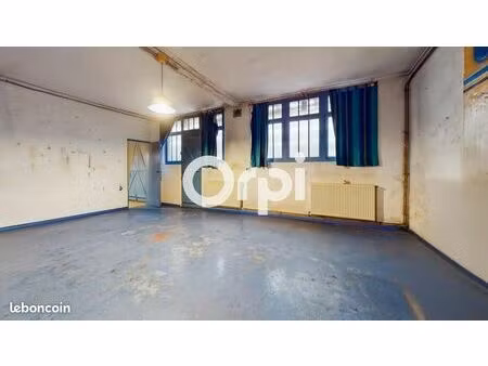 maison 2 pièces 130 m²