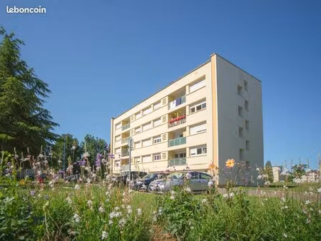 appartement 4 pièces 62 m²