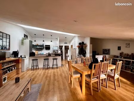 appartement 3 pièces 70 m²