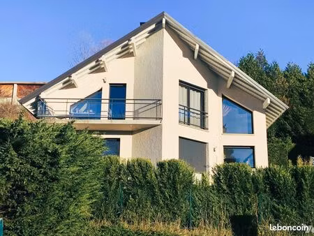 maison 4 pièces 109 m²