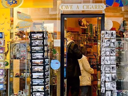 fonds de commerce bar  presse  tabac 76 m²