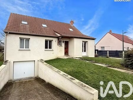 pavillon 6 pièces 135 m²