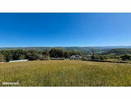 terrain 1100 m² espalion