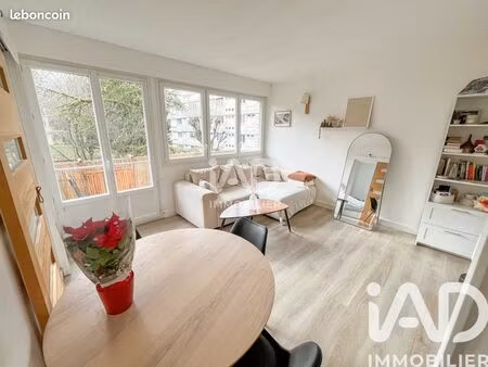 appartement 2 pièces 44 m²