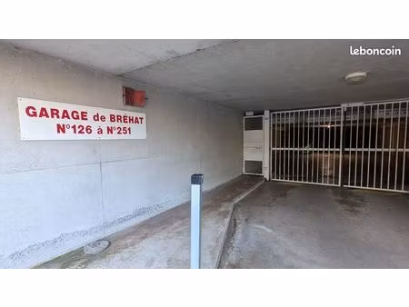 garage / box fermé arcouest