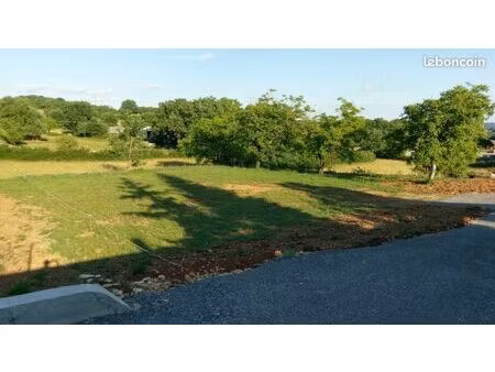 terrain viabilisé avec permis de construire