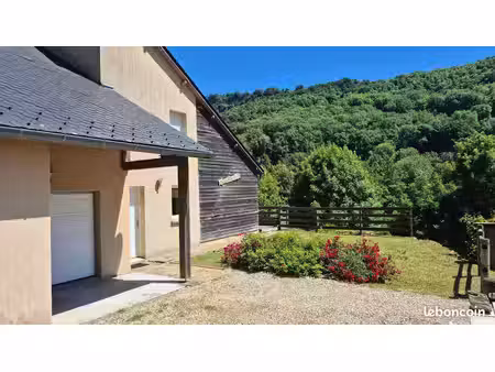 maison 3 pièces 80 m²