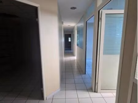 ◊ à louer – local commercial – didier plazza